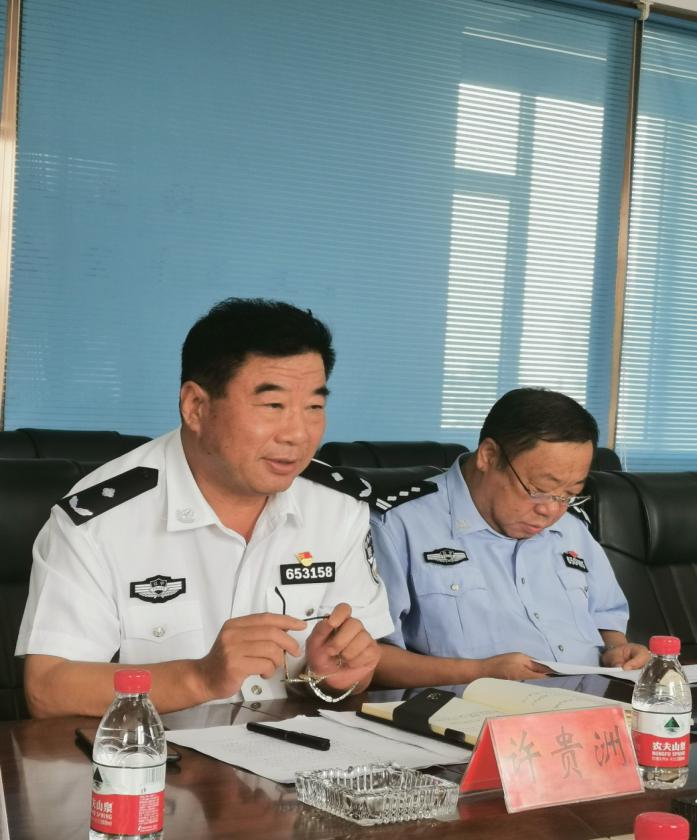 张志彬认真听取了锦州市松山新区公安分局的工作汇报,对在涉黑专案